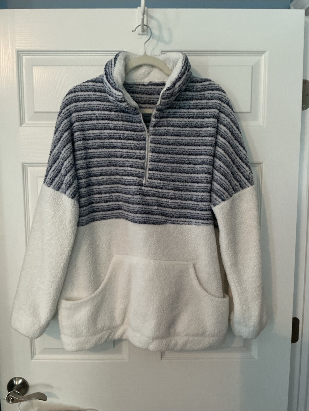Cozy Sherpa Half-Zip Pullover Sweater - White and navy blue